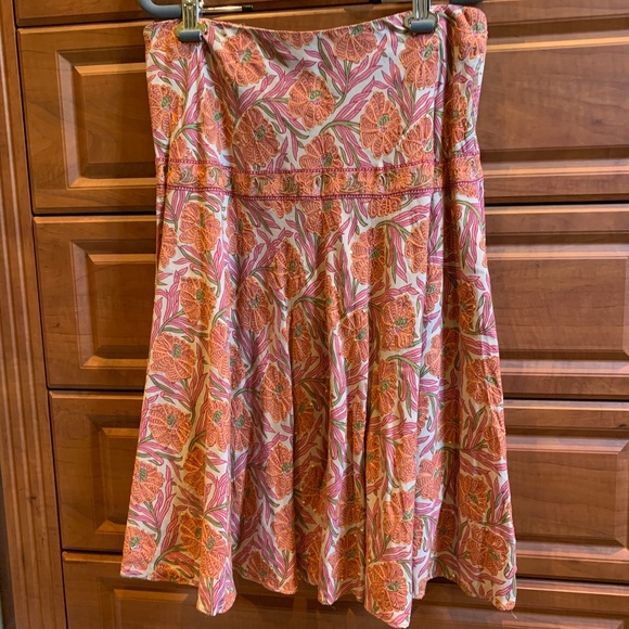 Lovely summer skirt - Picture 1 of 3